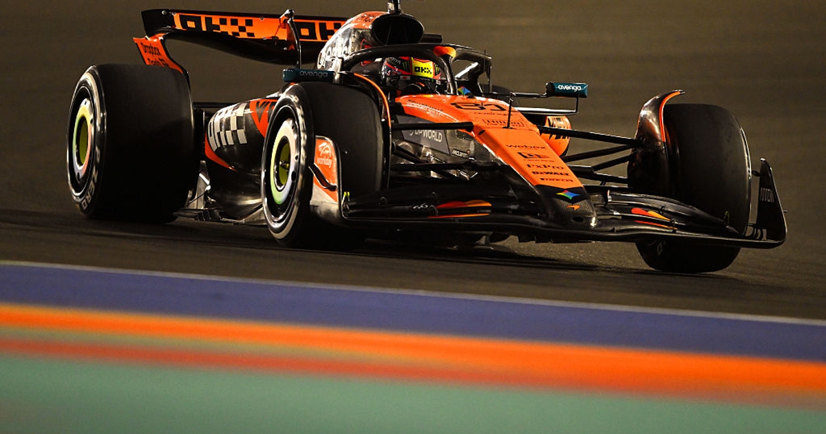 Piastri beats Russell to take pole position for Qatar Sprint