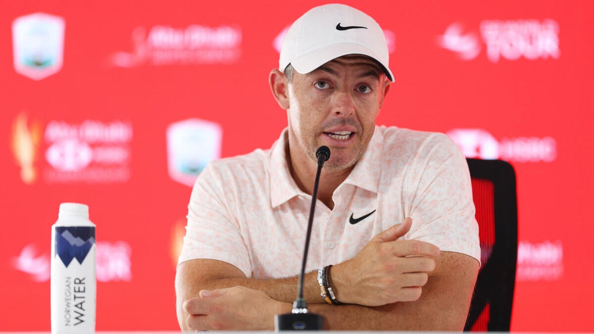 Rory McIlroy calls LIV Golf's change to 72-hole format a 'singular move'