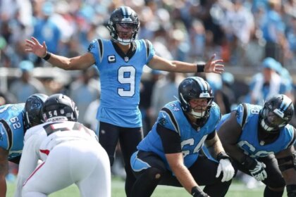 Use the DraftKings promo code to get a $200 bonus bet and a free NBA League Pass for 49ers vs. Panthers and Suns vs. Rockets on MNF.