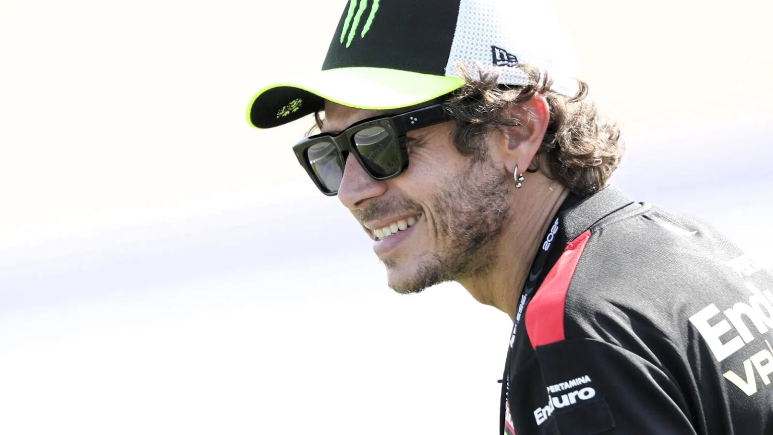 Six MotoGP riders join Valentino Rossi in the 100km Champions Dirt Track Battle