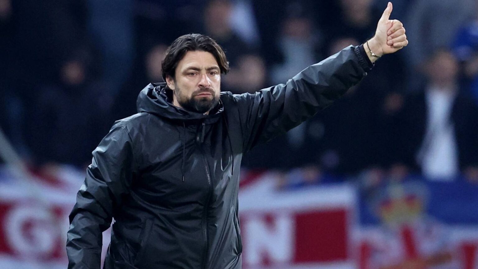 Southampton eye Martin to replace Stills, championship rivals also keen