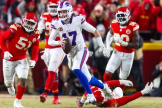 Today's featured games, best bets, odds: Chiefs vs. Bills, NBA and more