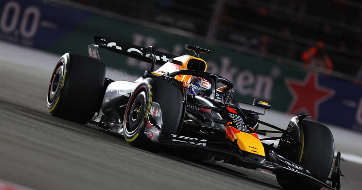 Verstappen wins in Las Vegas, closing gap in title race