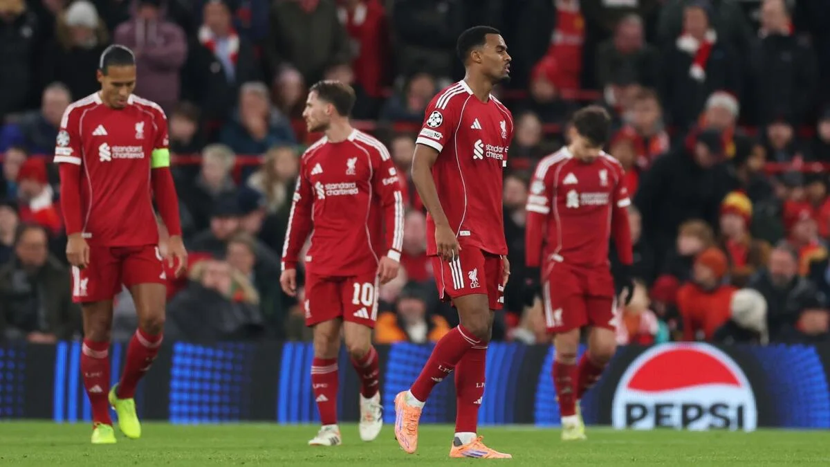 Liverpool legend Jamie Carragher says he's 'really mad at the players' about Reds' shocking poor performance