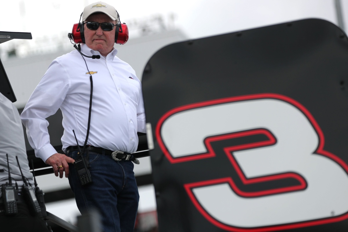 Richard Childress considers legal action over NASCAR president's message