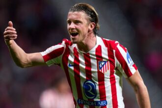 Transfer rumors, news: Manchester United race to sign Gallagher