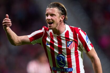 Transfer rumors, news: Manchester United race to sign Gallagher