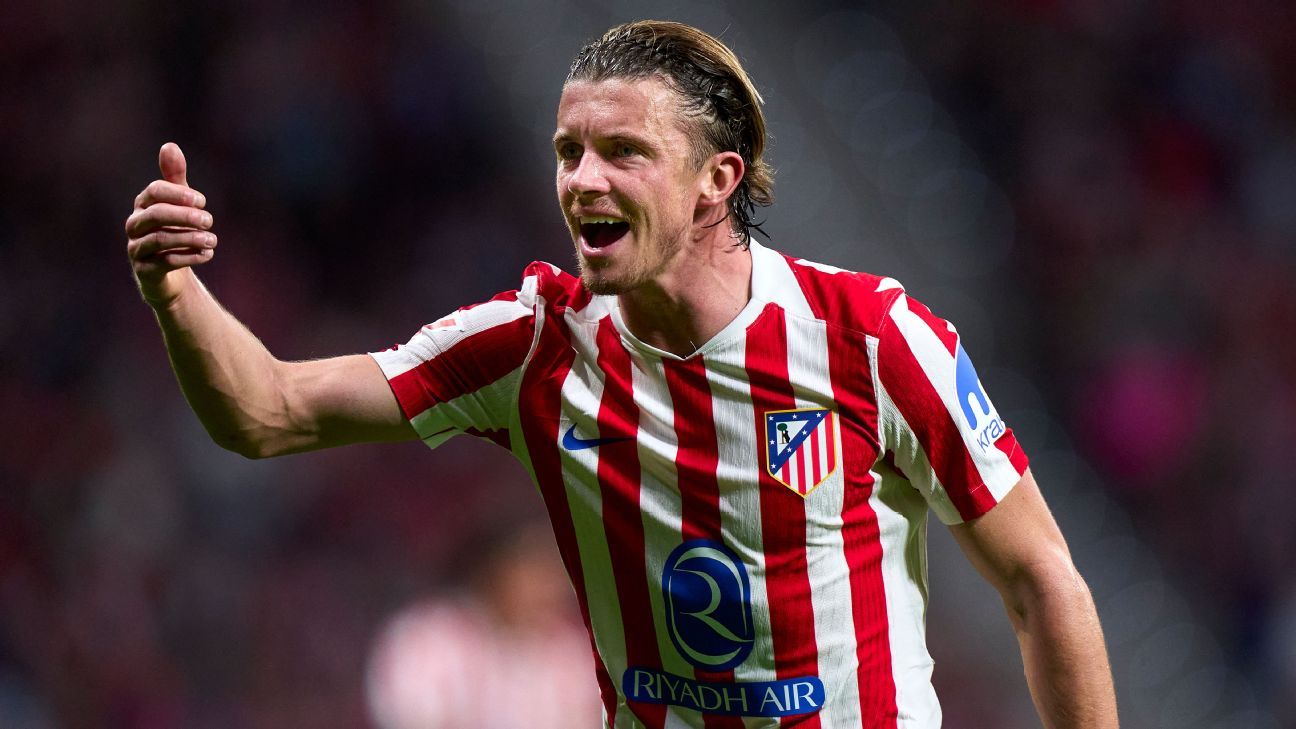 Transfer rumors, news: Manchester United race to sign Gallagher