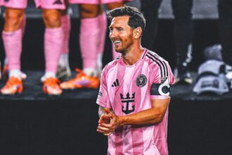 Will Lionel Messi return to Barcelona in January? Deco addresses loan rumors