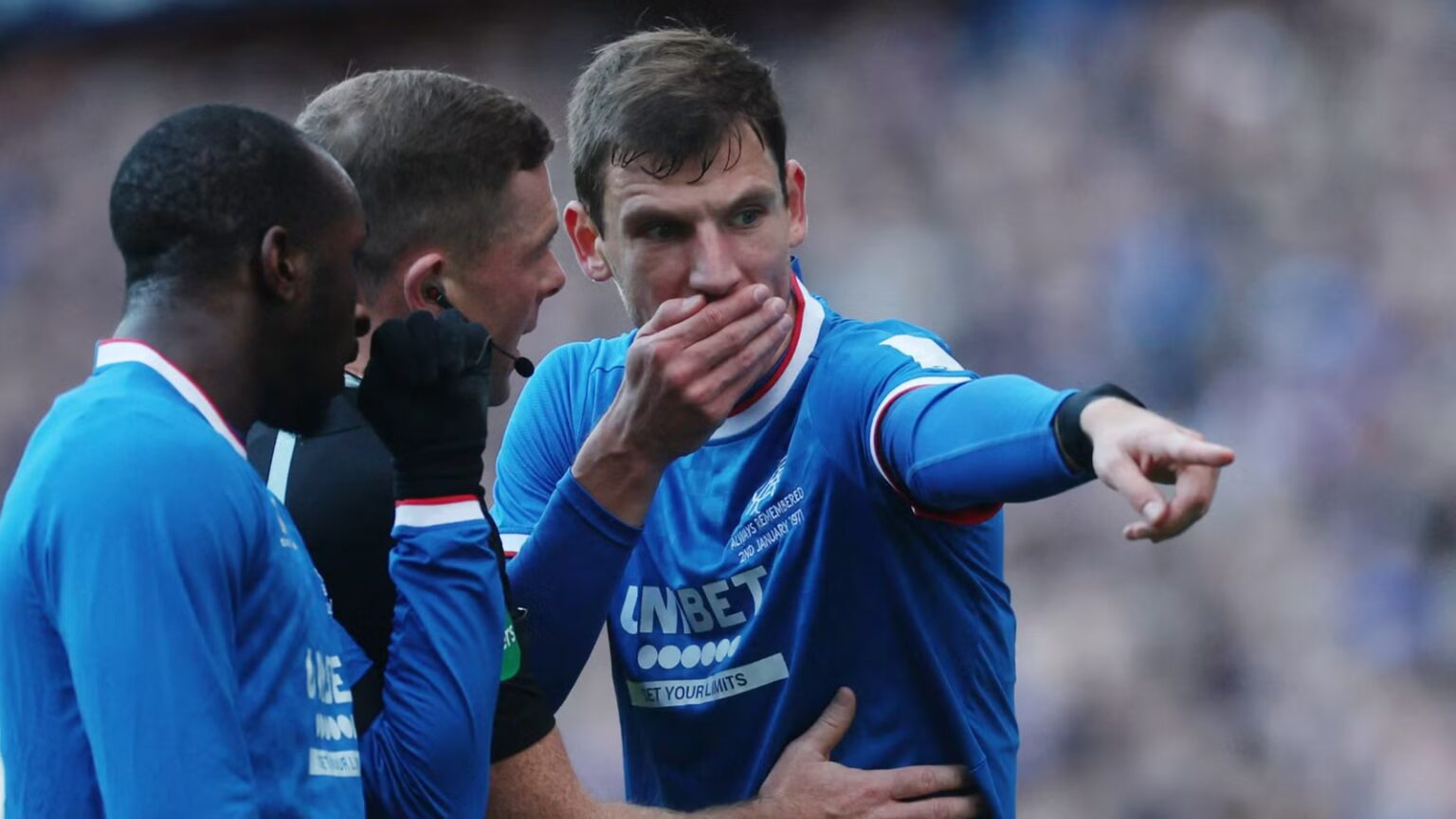 'Always make 3 or 4 howlers' Rangers flop is becoming Barisic 2.0