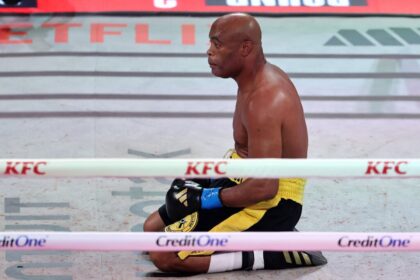 Anderson Silva celebrates KO win over Tyron Woodley