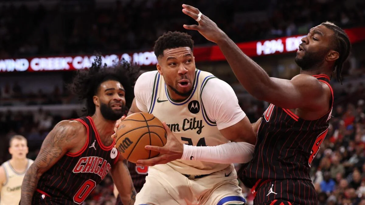 Giannis Antetokounmpo explains controversial dunk to end Bucks vs. Bulls game