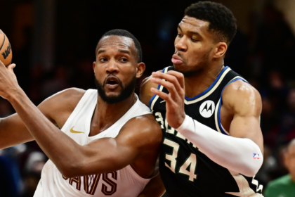 Giannis Antetokounmpo mock trade: 5 sleeper teams that could make a deal