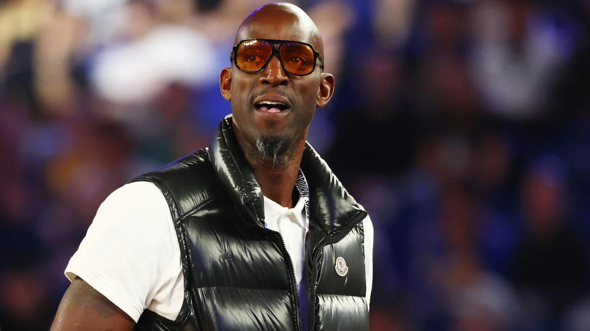 Kevin Garnett will return to Timberwolves on a business basis under new ownership, according to reports