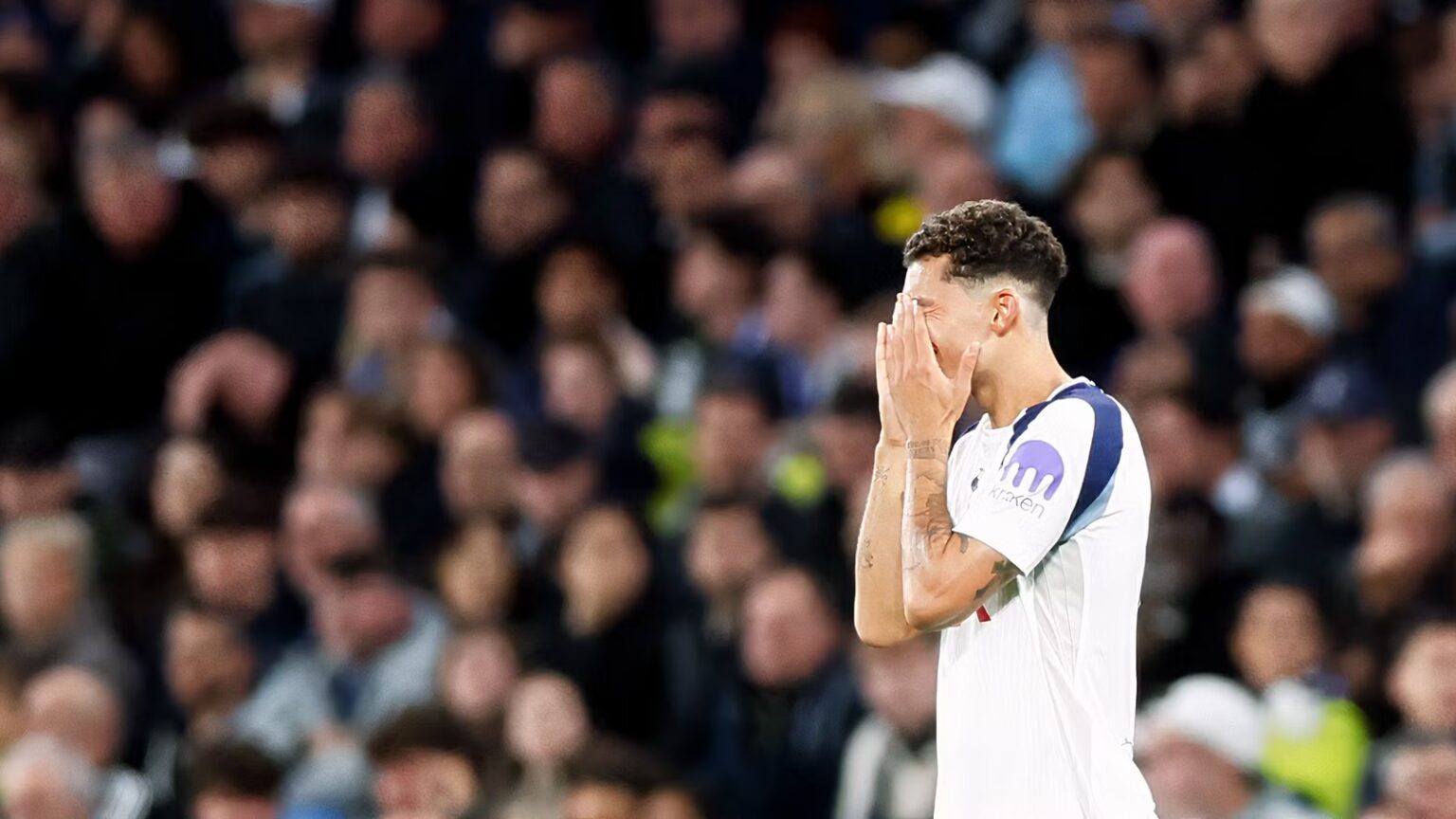 'Lennon-like' Spurs talent could end Johnson's Tottenham career