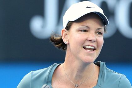 Lindsey Davenport re-signs as Billie Jean King Cup captain