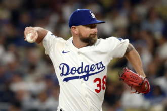 MLB Rumors: Angels add veteran reliever, White Sox land former top prospect