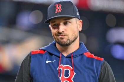 MLB Rumors: Cubs among 3 teams chasing Alex Bregman. Signs Reds outfielder