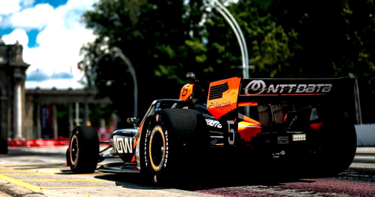 McLaren raises $19.9 million at Abu Dhabi 'Triple Crown' auction