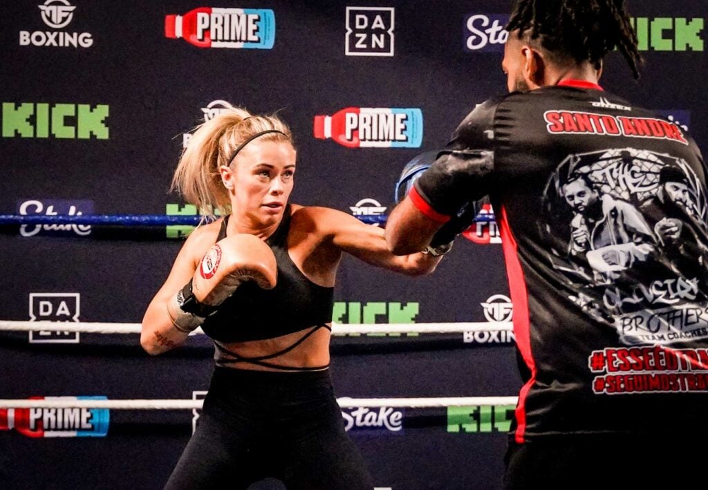 Paige VanZant hits pads in public training for boxing debut