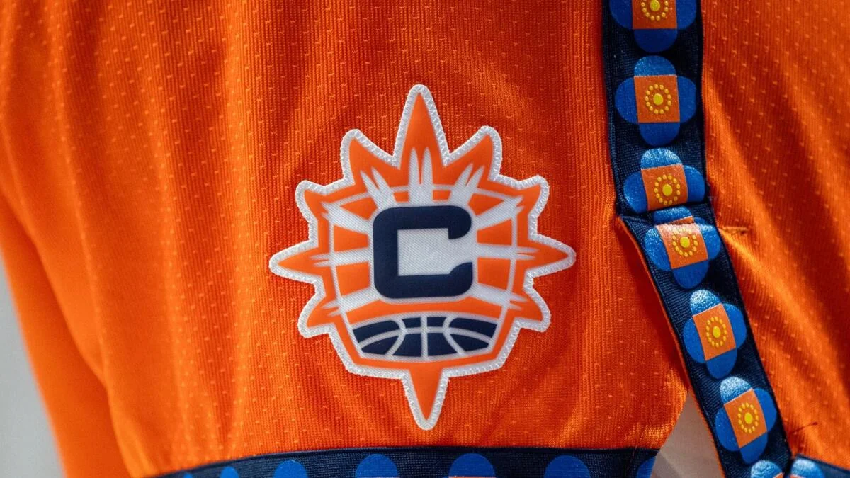 Rockets owner takes step towards acquisition and relocation of WNBA's Sun, according to reports