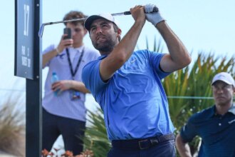 Scottie Scheffler makes history with Tiger Woods as PGA Tour Player of the Year