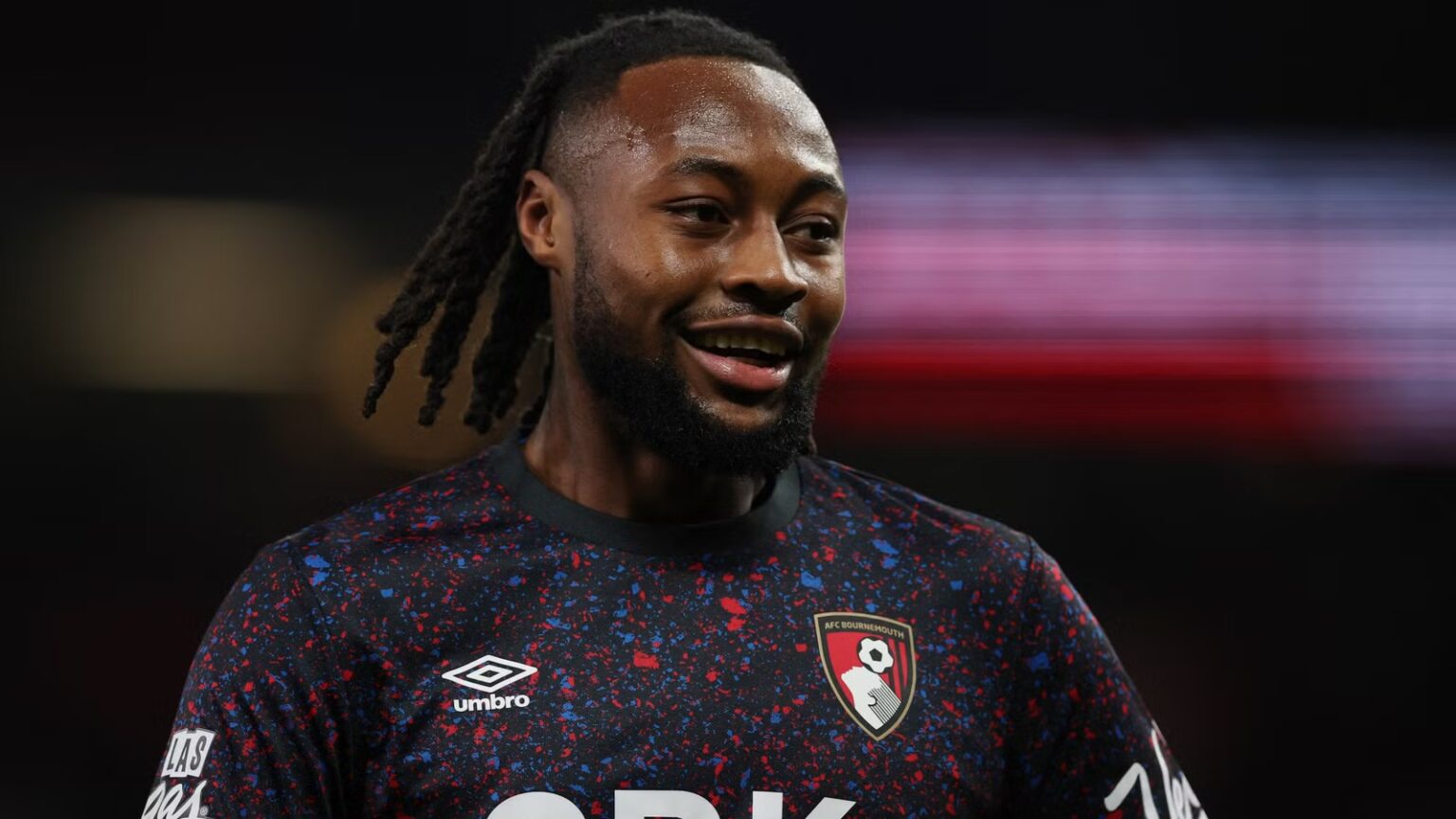 Spurs pursue 'superstar' contract with Frank on £295,000-a-year salary