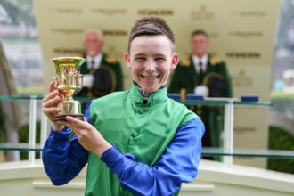 Download app from appStore