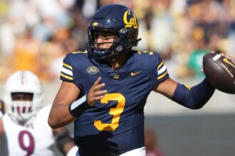 Today's featured games, best bets, odds: College bowl games, NBA and more