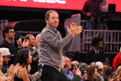 Warriors owner Joe Lacob responds to disgruntled fan's mail: 'I'm working on it'