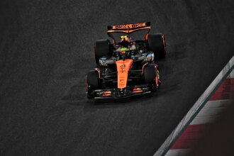 After the first day of the F1 Abu Dhabi title deciding race, who has the advantage?