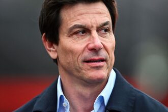 Wolff hits back at 'ignorant' accusations by Red Bull's Marko