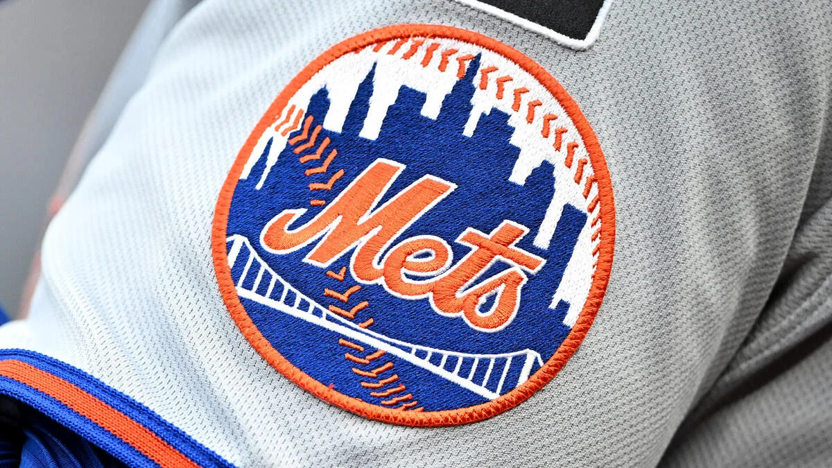 Yankees lose top international prospect to Mets due to scouting overhaul, according to reports