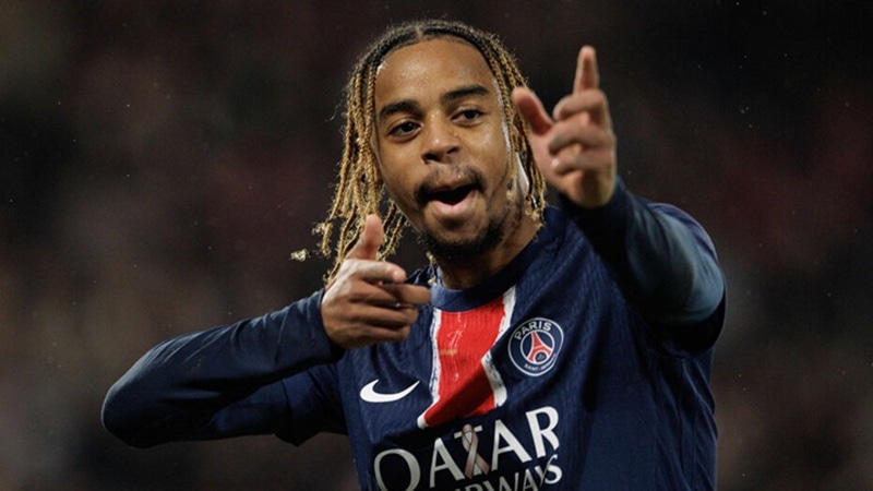 Liverpool consider Barcola after Semenyo scorn