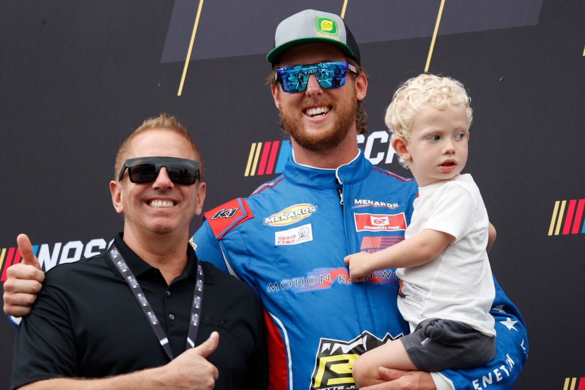 Cleetus McFarland pays tribute to Greg Biffle and family with touching video