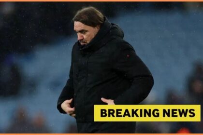 Leeds United manager Daniel Farke with overlay of Breaking news