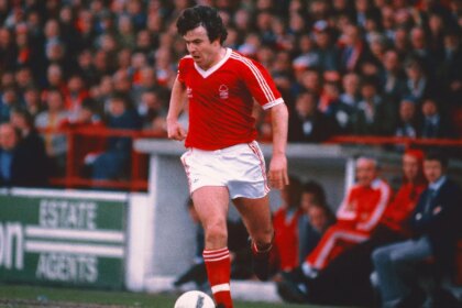 Two-time European Cup winner John Robertson with Nottingham Forest dies