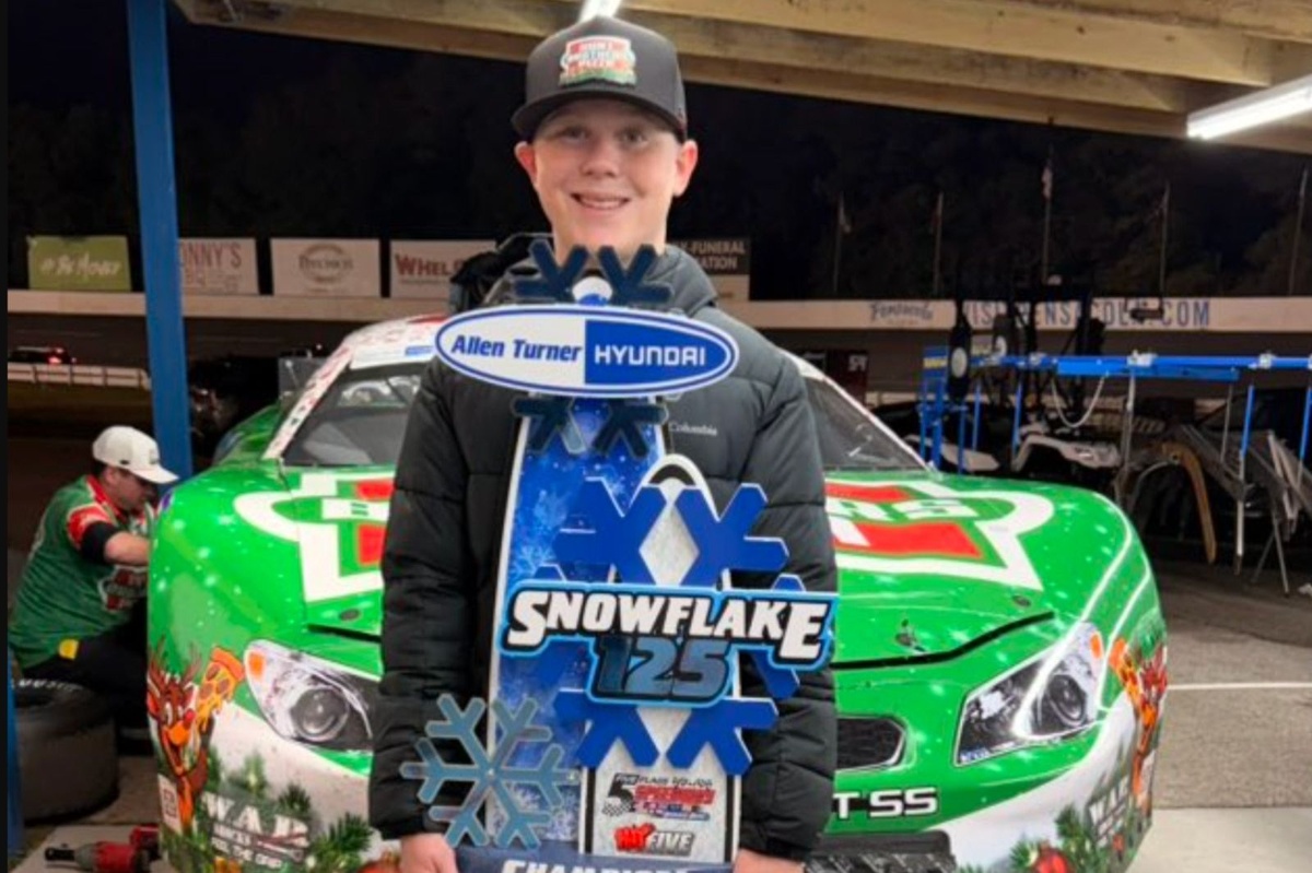 Kieran Harvick becomes youngest Snowflake 125 winner at age 13