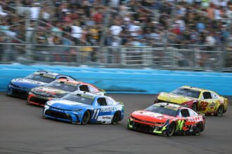Winners and losers of the emotional NASCAR Cup Finals in Phoenix