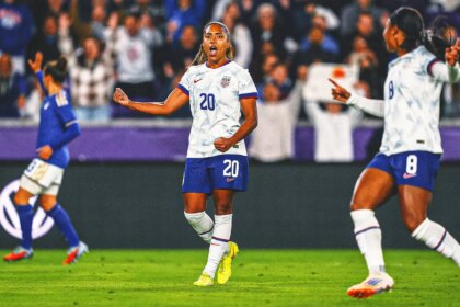 Catalina Macario scored twice for the U.S. women's 3-0 victory over Italy.