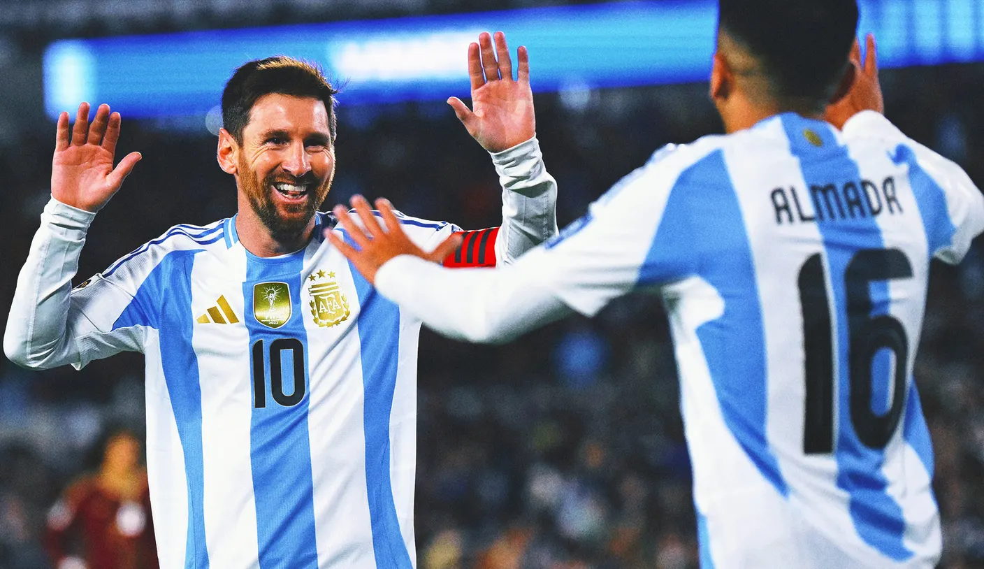 Argentina national team coach says about Messi's decision at the World Cup: ``We're waiting for his decision''