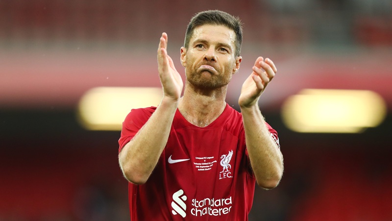 Real Madrid manager Xabi Alonso does not rule out a return to Liverpool (video)