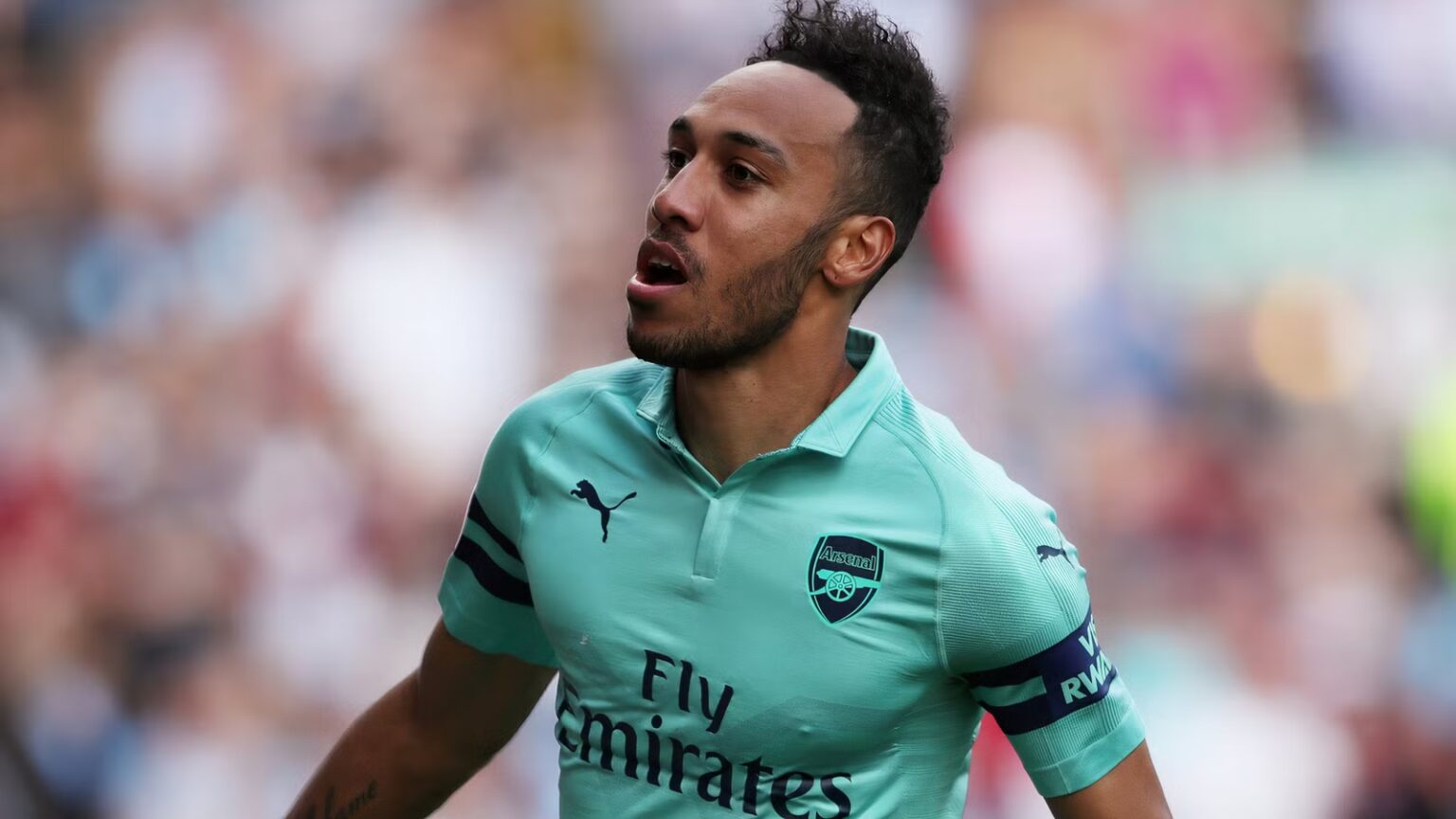 Arsenal hold talks for £61m 'electric' star