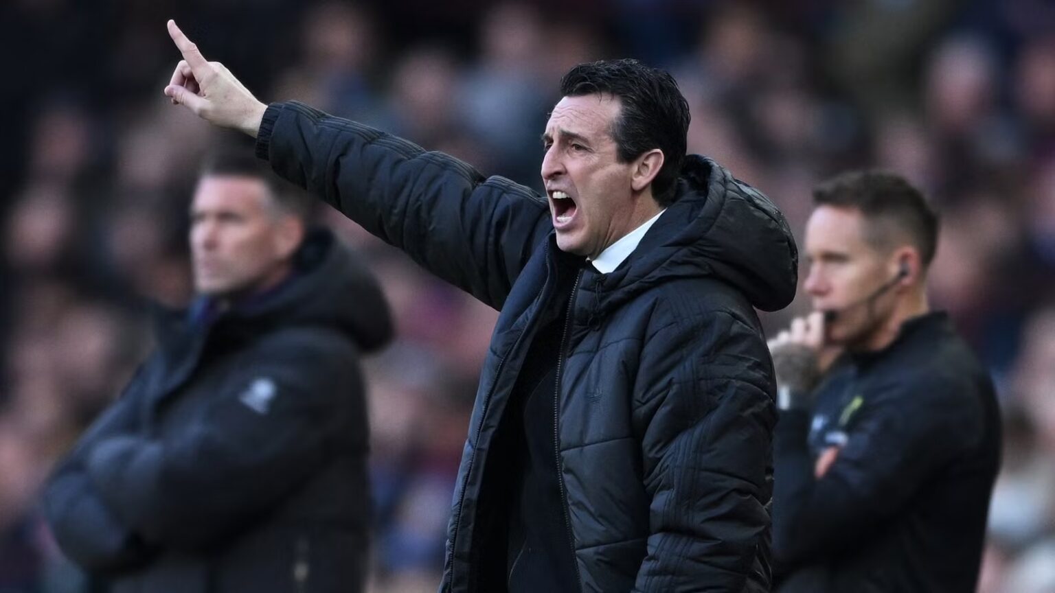 Aston Villa press ahead with signing former Fulham star after receiving offer