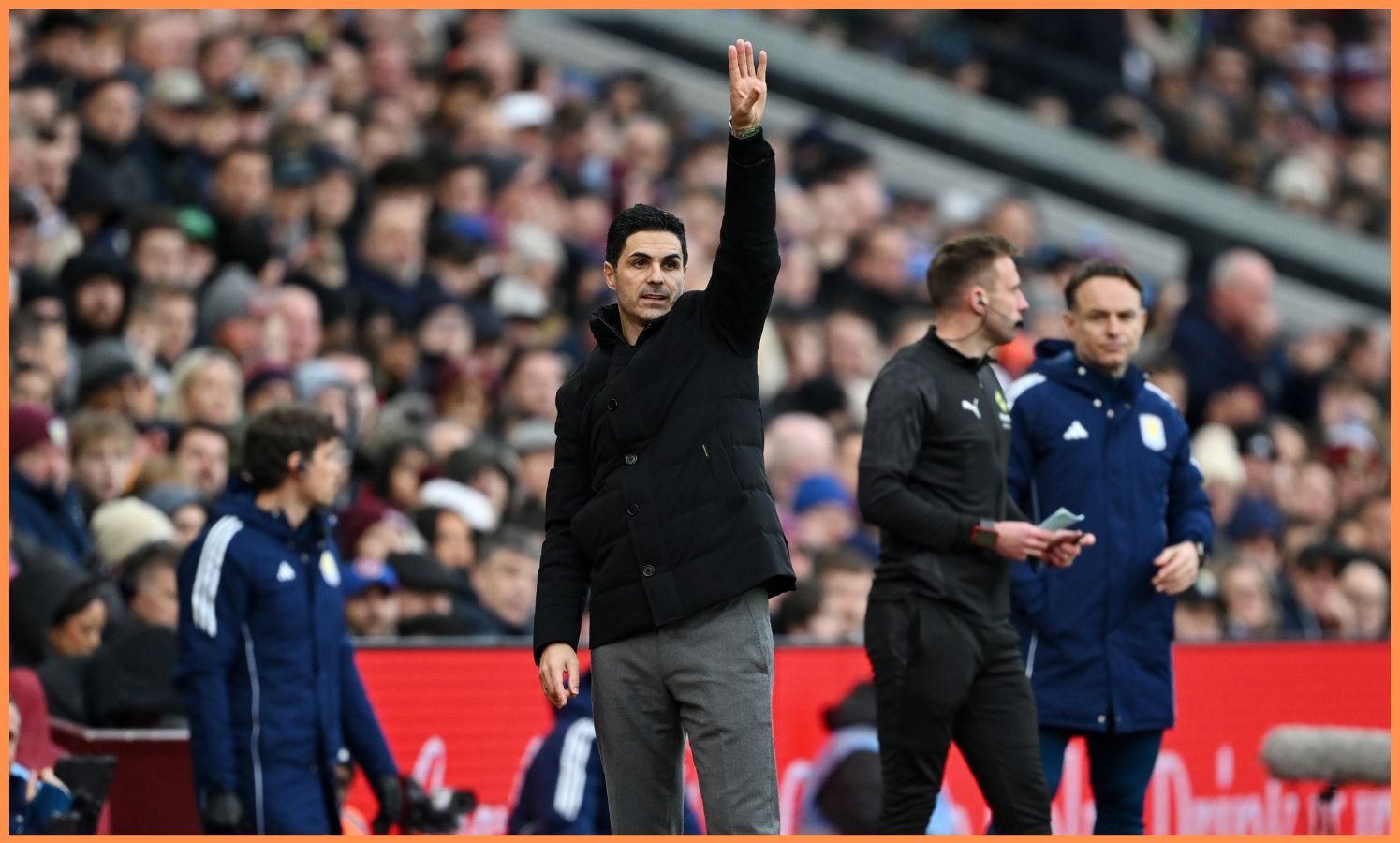 Arsenal manager Mikel Arteta shouts instructions