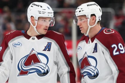 NHL Midseason Award: Colorado Avalanche sweeps in heat to start season