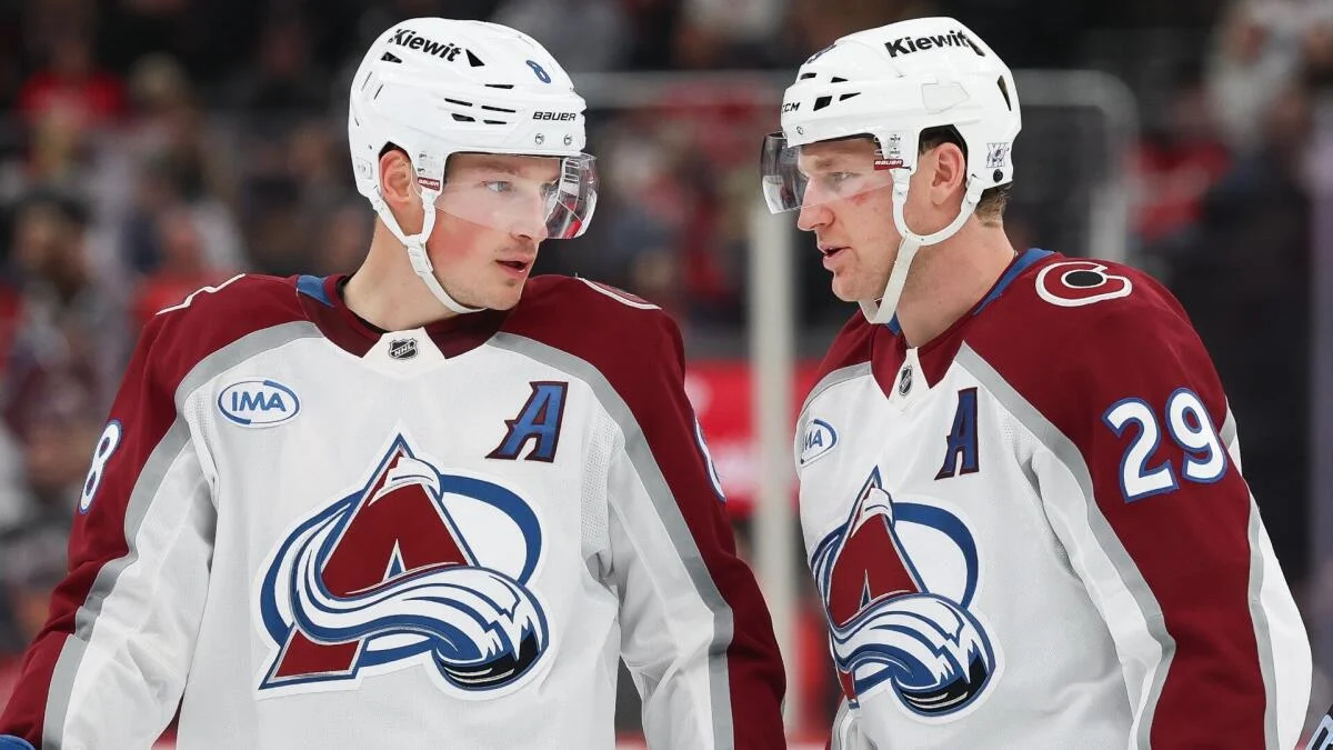 NHL Midseason Award: Colorado Avalanche sweeps in heat to start season