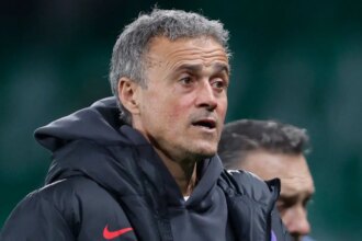 'No. 1 in the world': PSG eyes Luis Enrique on contract extension with Manchester United