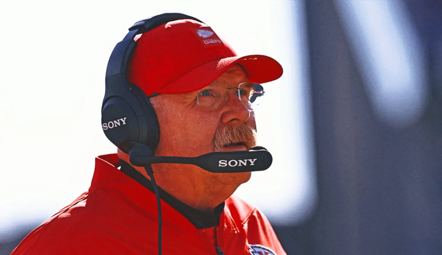 Kansas City Chiefs manager Andy Reid says offseason: ``We're going to work things out.''