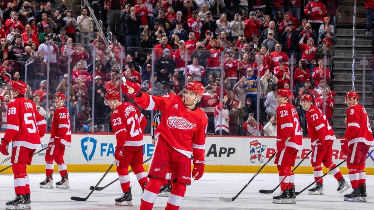 Where does Patrick Kane rank among the greatest American-born hockey players of all time?